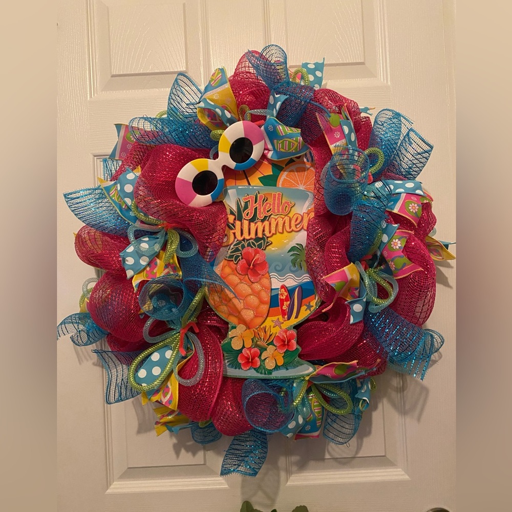 SUMMER FUN WREATH